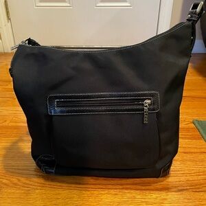 MAXX New York Shoulder Bag